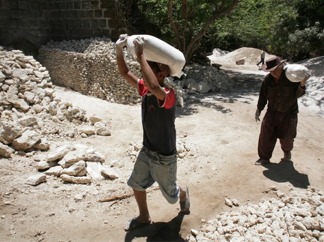 In the U.S., a contractor typically buys cement in bulk  enough to pour a foundation. But in Mexico, individual homeowners buy cement one bag at a time, when money is available.