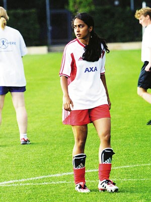 mg_30092_parminder_nagra_football_280x210.jpg