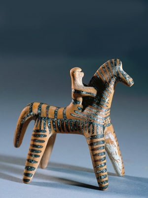 mg_65918_clay_horse_280x210.jpg