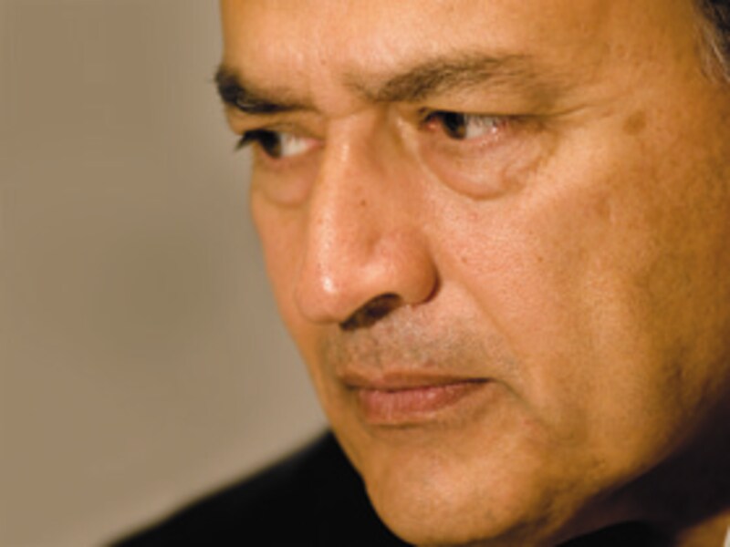 Rajat Gupta Does Not Take Witness Stand; Daughter Testifies Instead