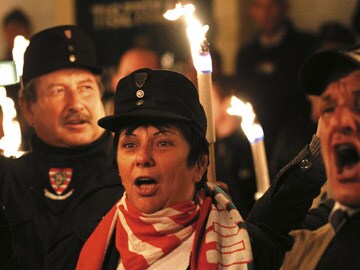 The Extreme Right Comes Back to Europe