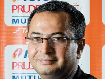 Fund Managers Prefer Debt to Equity