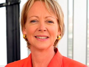 Lynda Gratton is a professor of Management Practice at London Business School