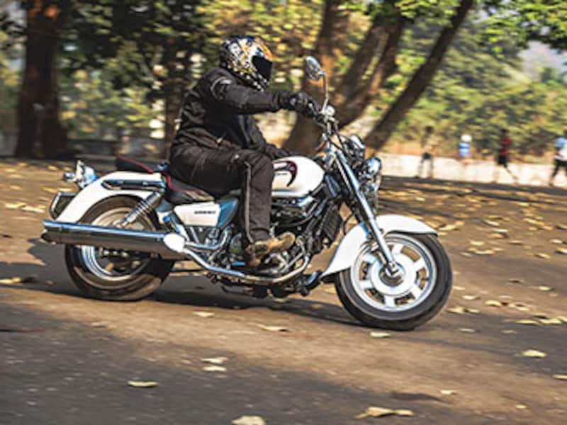 Motorcycle Review: Aquila GV250