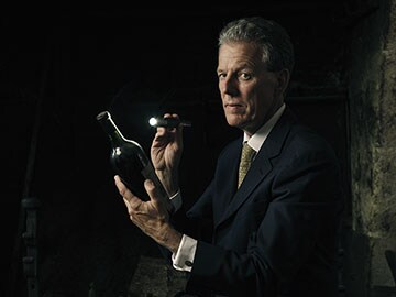 Sniffing Out Fake, Expensive Wines