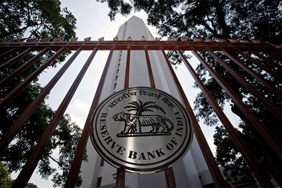 RBI leaves repo rate unchanged but promises to stay 'accommodative'