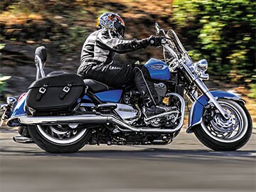 Triumph Thunderbird LT: Staying calm at 120 Kmph