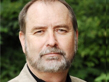 The importance of diversity of thought for solving wicked problems