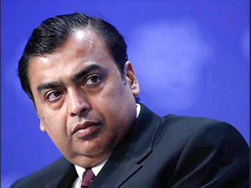 Bill Gates tops the Forbes Rich List 2015, Mukesh Ambani is the richest Indian