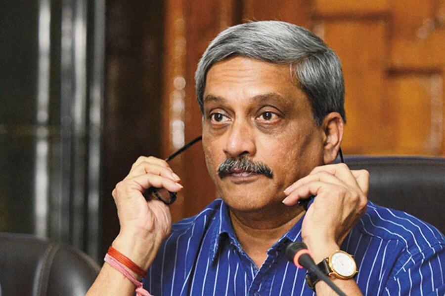 If we can send a rocket to Mars, we can make anything: Manohar Parrikar