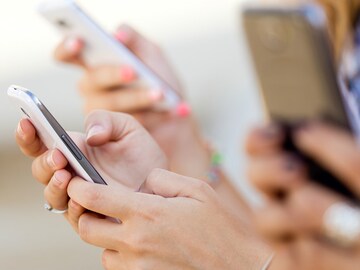 Micromax attempts Rs 300 crore revamp amid market share loss