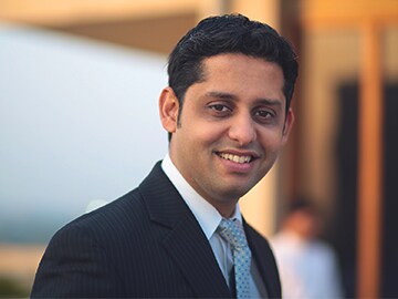 India grapples with 'surge pricing', as cab-ride hailing gains popularity