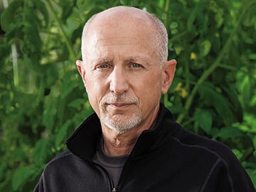 A Company that helps grow gardens (and Cannabis)