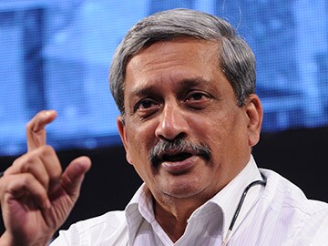 Exempt startups from filing returns for 5 years: Parrikar