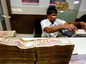 Lack of capital to limit public sector banks' growth till FY19