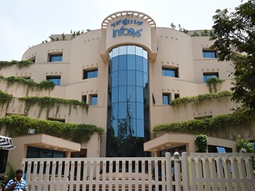 Infosys aims to reward high performers disproportionately