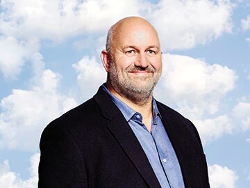 Technology giants wage a trillion-dollar war for the Cloud