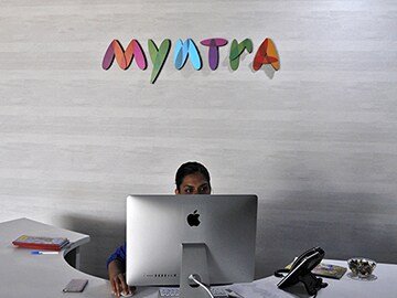 Myntra acquires Jabong to become the biggest online fashion shopping destination