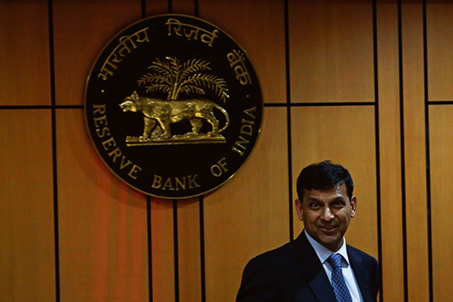 Markets shrug off Rajan's decision to exit