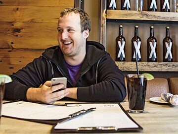 Kik Messenger may have the edge as bots power the internet