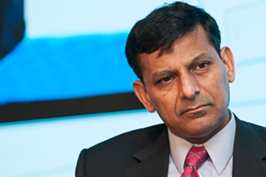 No need to worry about exchange rate volatility: Raghuram Rajan