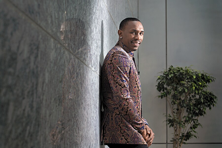 'Champion' Dwayne Bravo packs a Caribbean punch