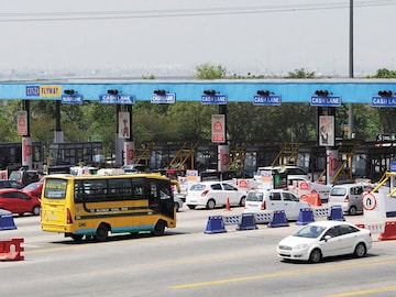 Delhi Noida Direct Flyway: Legal battle continues over toll collection
