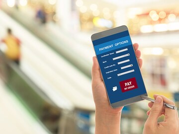 Mobikwik launches 700 kb payments app that will soon work on SMS