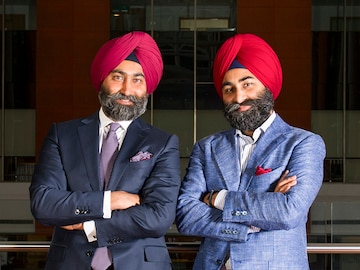 Malvinder and Shivinder Singh exit Religare Health Insurance