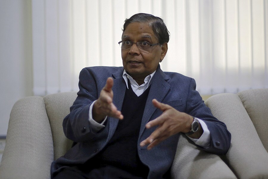 mg_98463_arvindpanagariya_bg_280x210.jpg