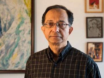 Kaushik Basu slams India's demonetisation programme but lauds GST