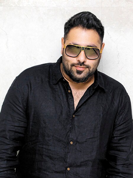 g_102133_bg_badshah_280x210.jpg