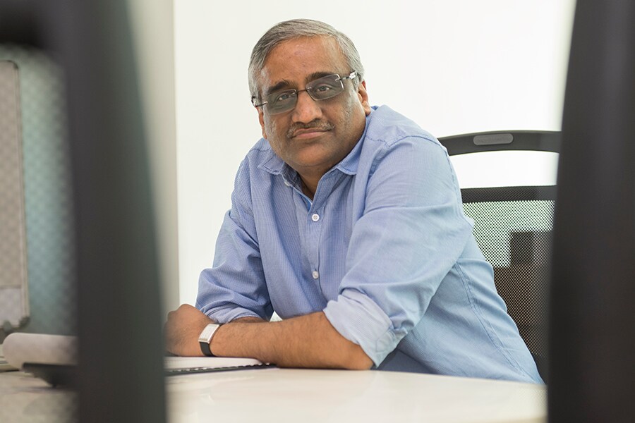 mg_93887_kishore_biyani_280x210.jpg