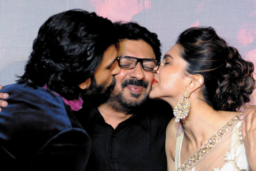 mg_91511_ranveer_and_deepika_280x210.jpg