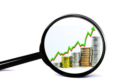 Why are venture capitalists taking over operations of portfolio firms?