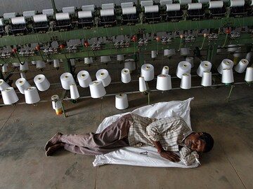 Uncertainty predicted for Indian economy in 2017