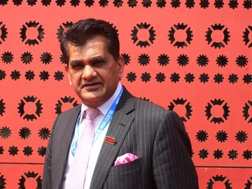 Amitabh Kant urges students to come up with edutech innovations at IIT Delhi