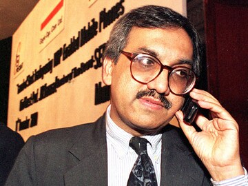 Ravi Narain steps down as NSE vice chairman even as SEBI probe continues