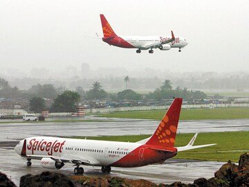 Kingfisher and SpiceJet: A study in contrast