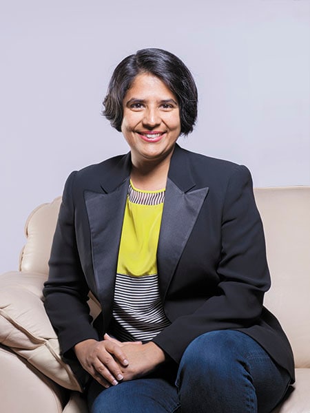 mg_94243_radhika_piramal_280x210.jpg