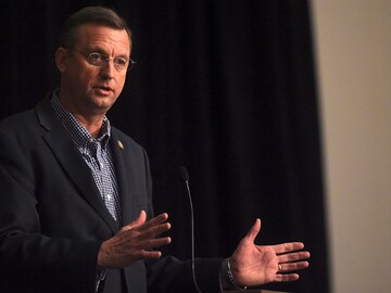 H-1B visa regulation: Bill for 'Keeping American Jobs Act' reintroduced