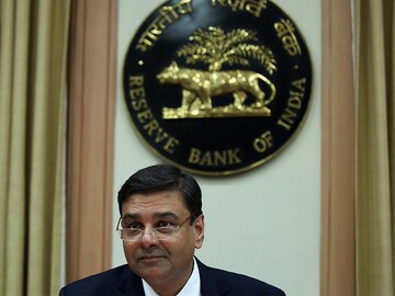 RBI remains in cautious mode, still non-committal on rate cuts