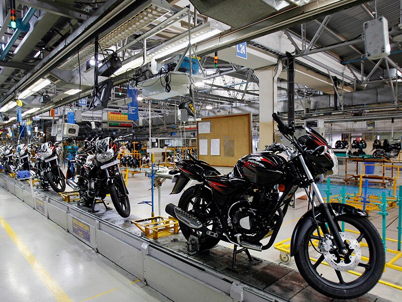 Bajaj Auto's second quarter profit dips marginally but Street optimistic