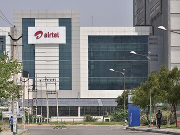 Q4FY18: Bharti Airtel profit plunges 78% YoY to Rs 83 crore