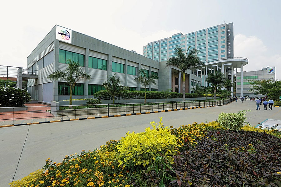 g_110909_wipro_facade_280x210.jpg