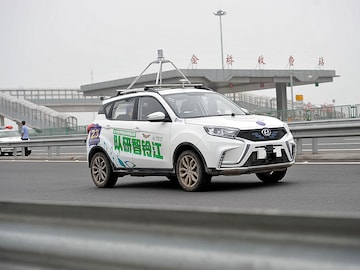 Perils of driverless cars