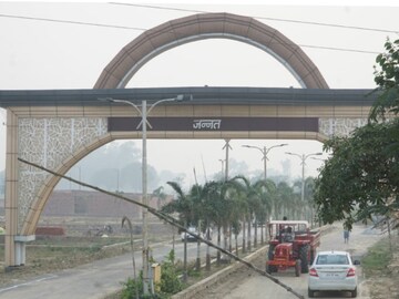 Ayodhya sees exponential rise in property prices after SC verdict