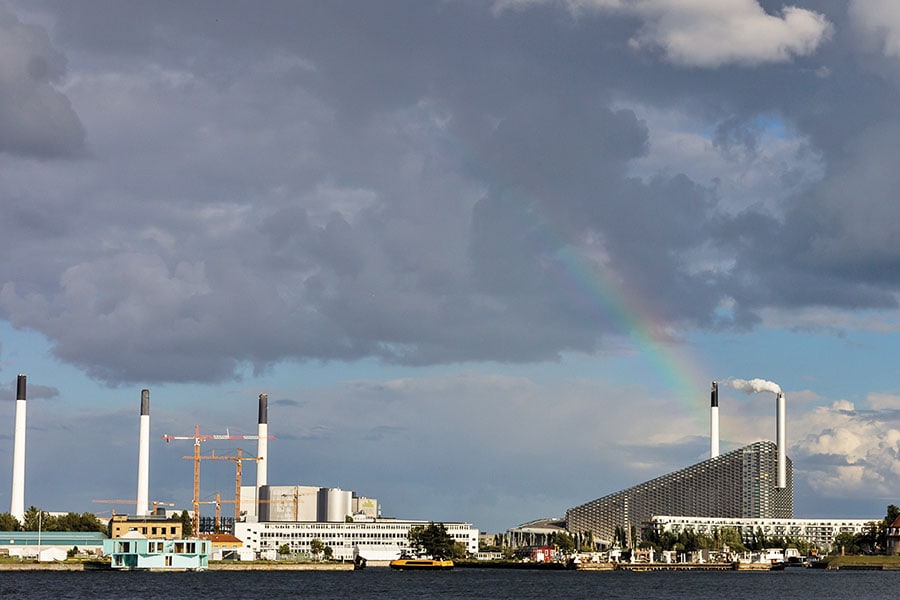 g_124613_copenhill-amager-bakke-with-rainbow-749368462(1)_280x210.jpg