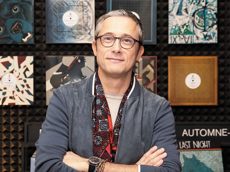 A tie is still something very elegant: Christophe Goineau