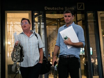 Deutsche Bank layoffs begin as workers feel turnaround plan's impact first